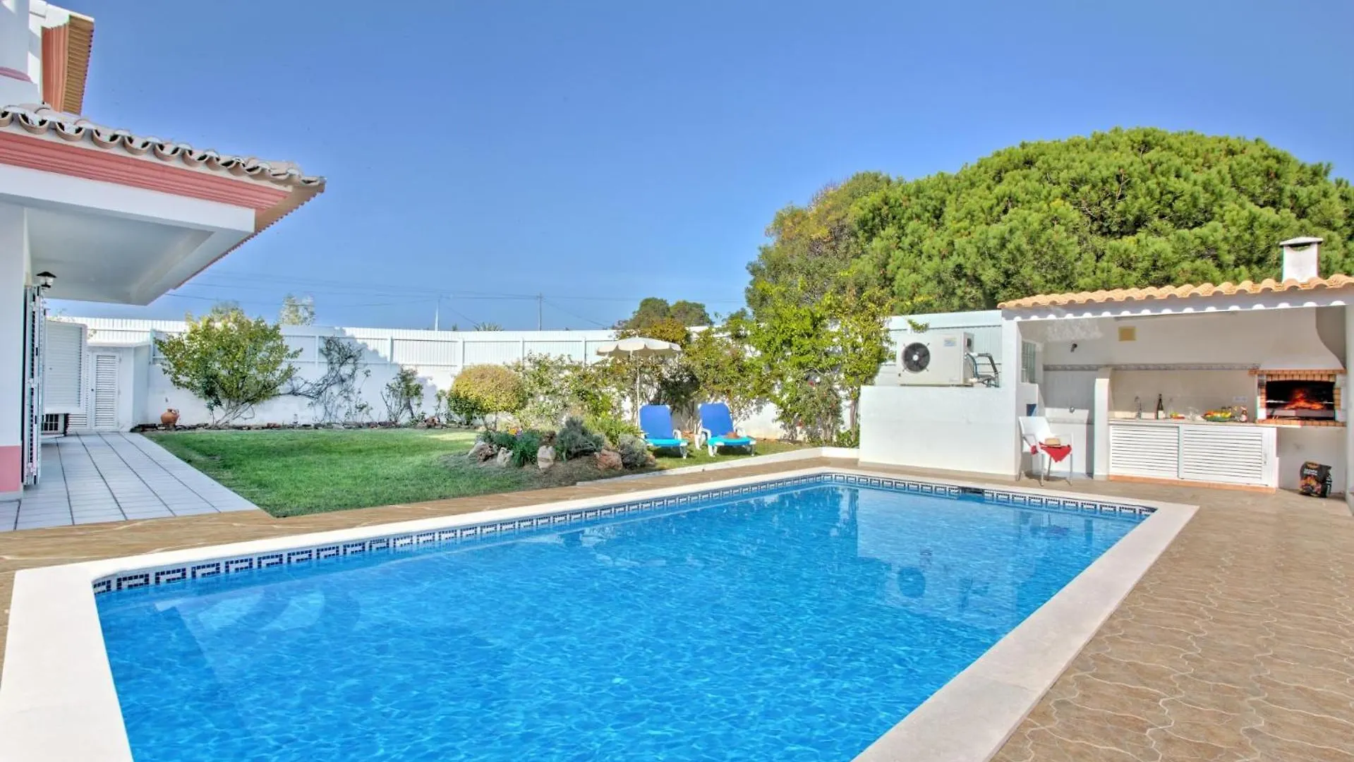 Villa Rosa By Villa Plus Olhos de Agua  Portugal